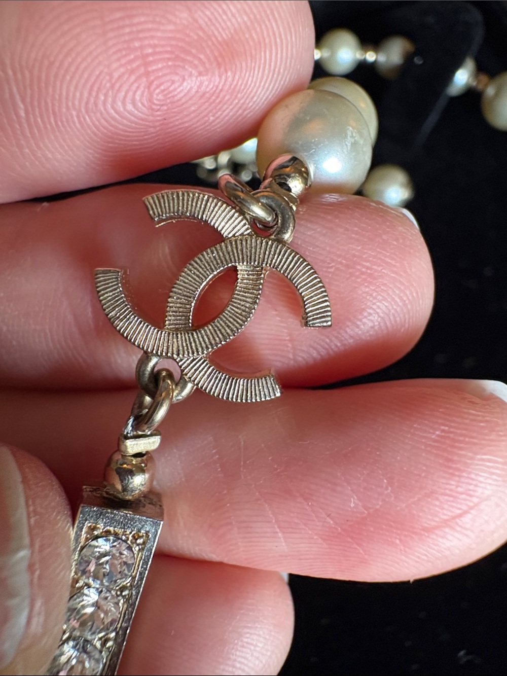 Authentic Chanel vintage Pearl and Crystal Multi-stone Necklace - Picture 14 of 16